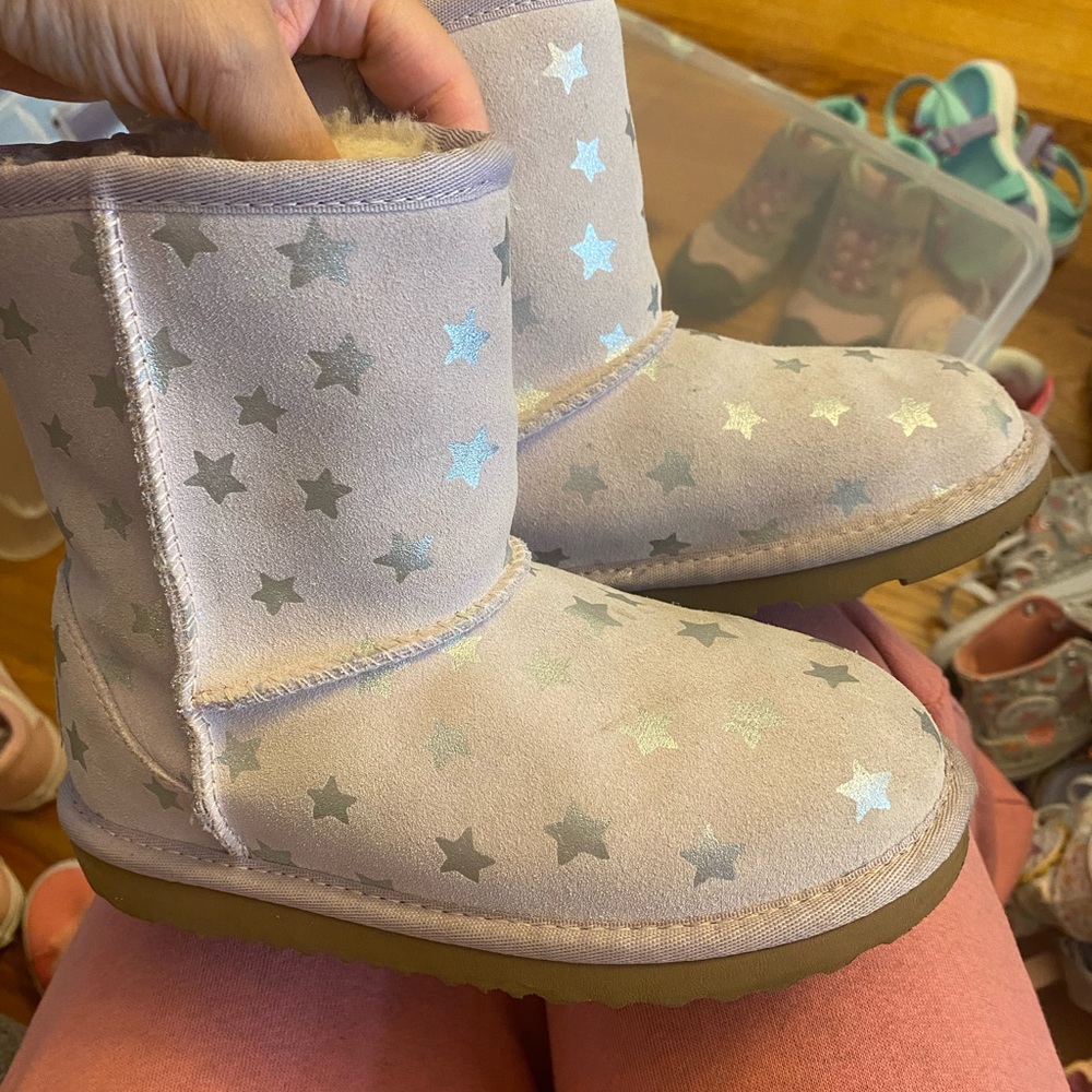 Girls Uggs Size 12